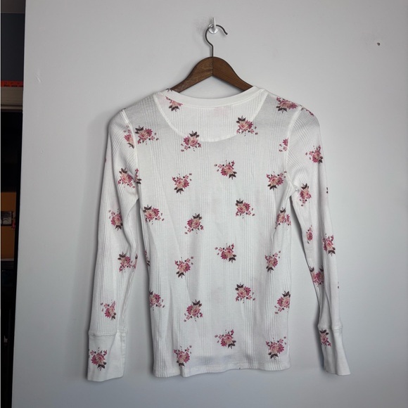 Aerie White Pink Floral Waffle Knit Thermal Long Sleeve Henley Top - Picture 7 of 7
